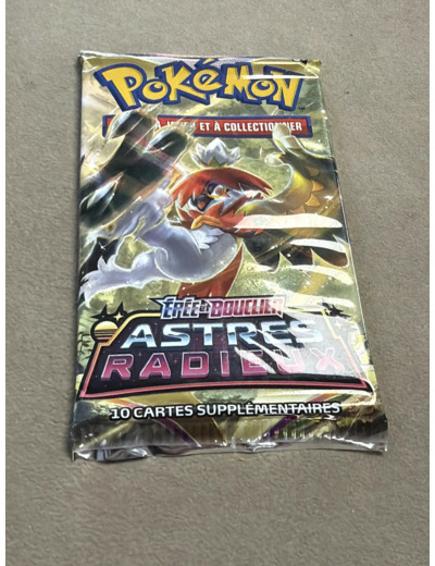 Booster Pokémon 10 Cartes Astres Radieux [EB10]