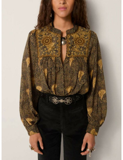 Blouse Maison Hotel